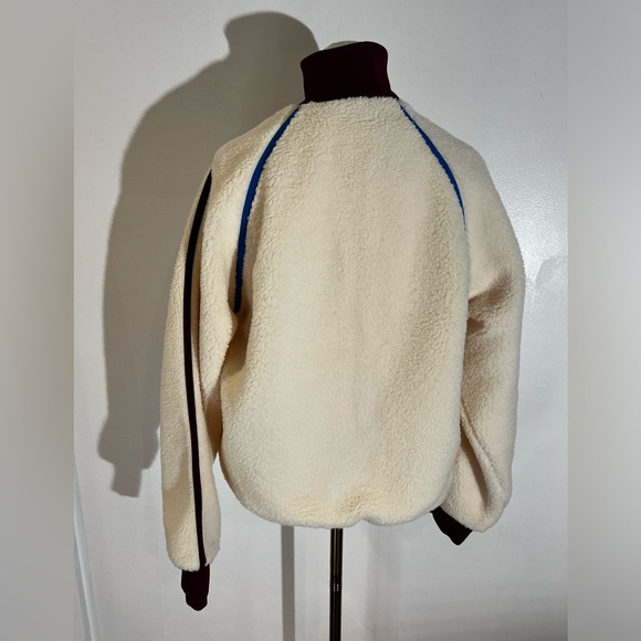 LACOSTE WOMEN'S CONTRAST ACCENT FLEECE SWEATSHIRT - Picture 4 of 10